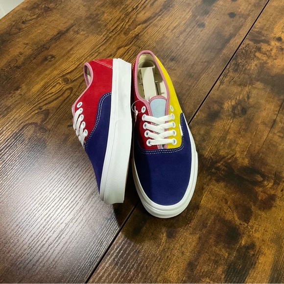 NEW!!! Vans Authentic Unisex 8us men 9.5us women - Picture 6 of 6